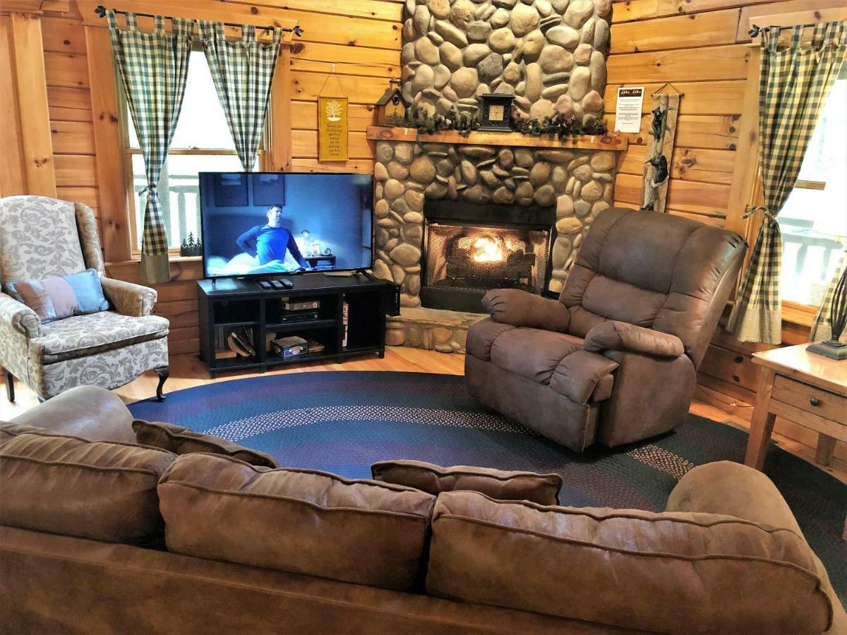 Villa Bear Pleasures Cabin Gatlinburg Exterior foto