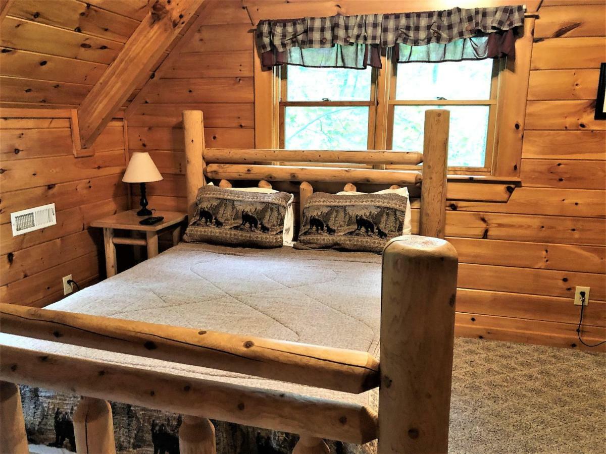 Villa Bear Pleasures Cabin Gatlinburg Exterior foto